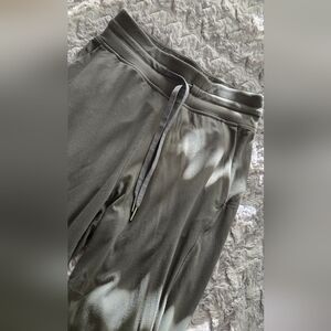 Lululemon womens sweat pants